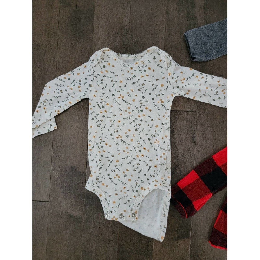 Baby Girl Clothes LOT Bundle Carters 6-12 Month Christmas Xmas Outfits Vest - Picture 9 of 11